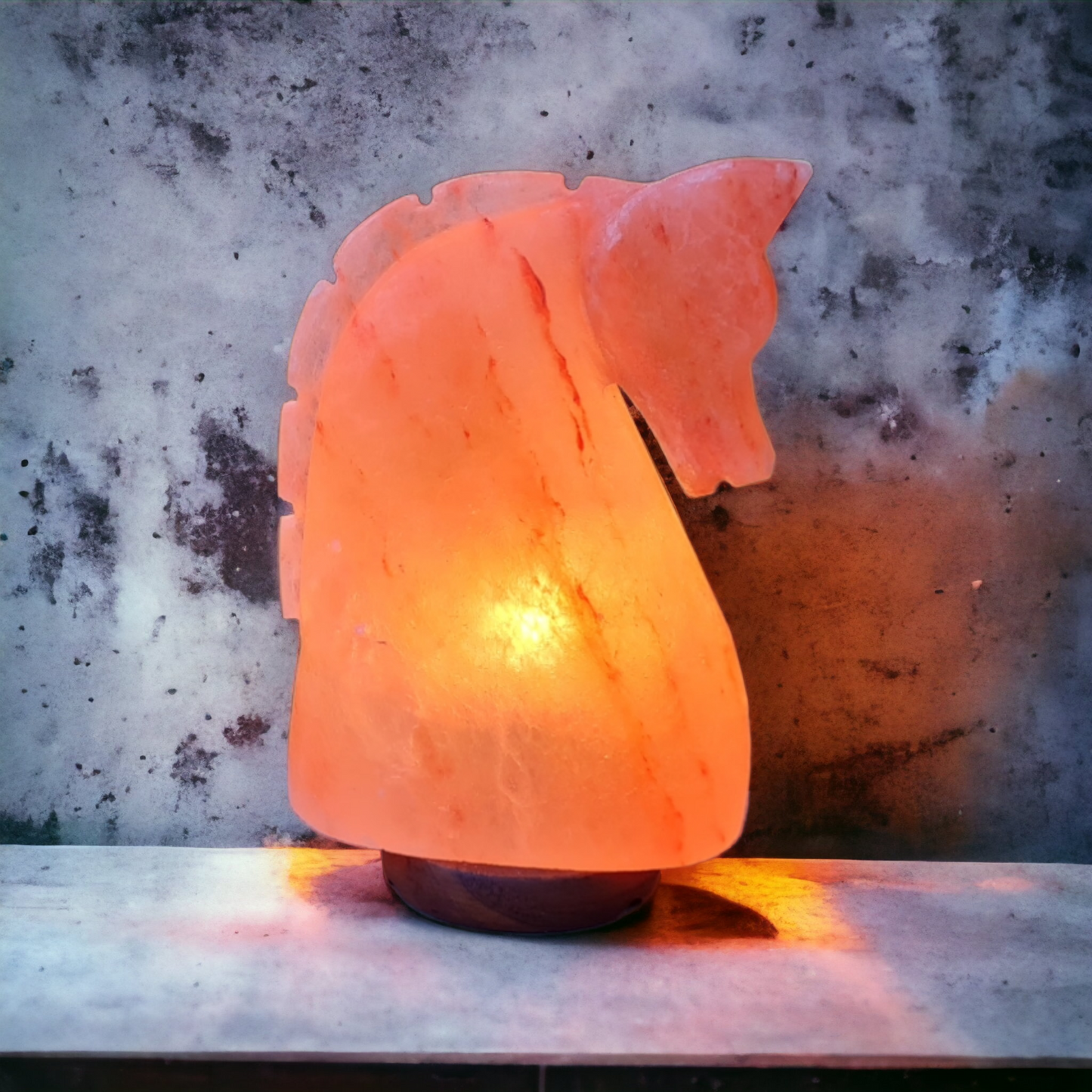 Lampe de sel rose de l'Himalaya : Cheval (Taille L avec variateur de lumière)