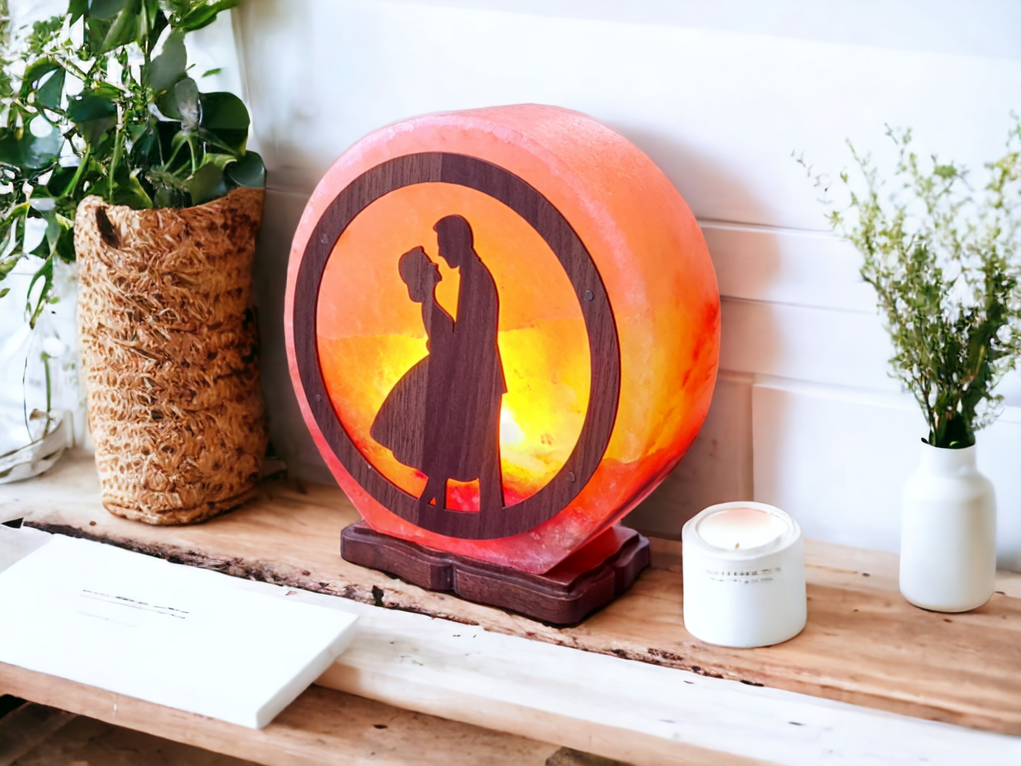 Lampe de sel rose de l'Himalaya 3D : Couple amoureux (Taille L avec variateur de lumière)