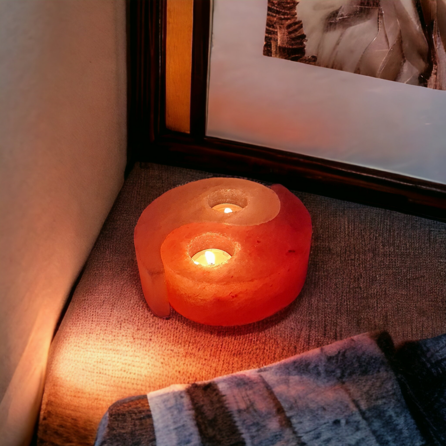 Pink Himalayan salt candle holder: Yin Yang