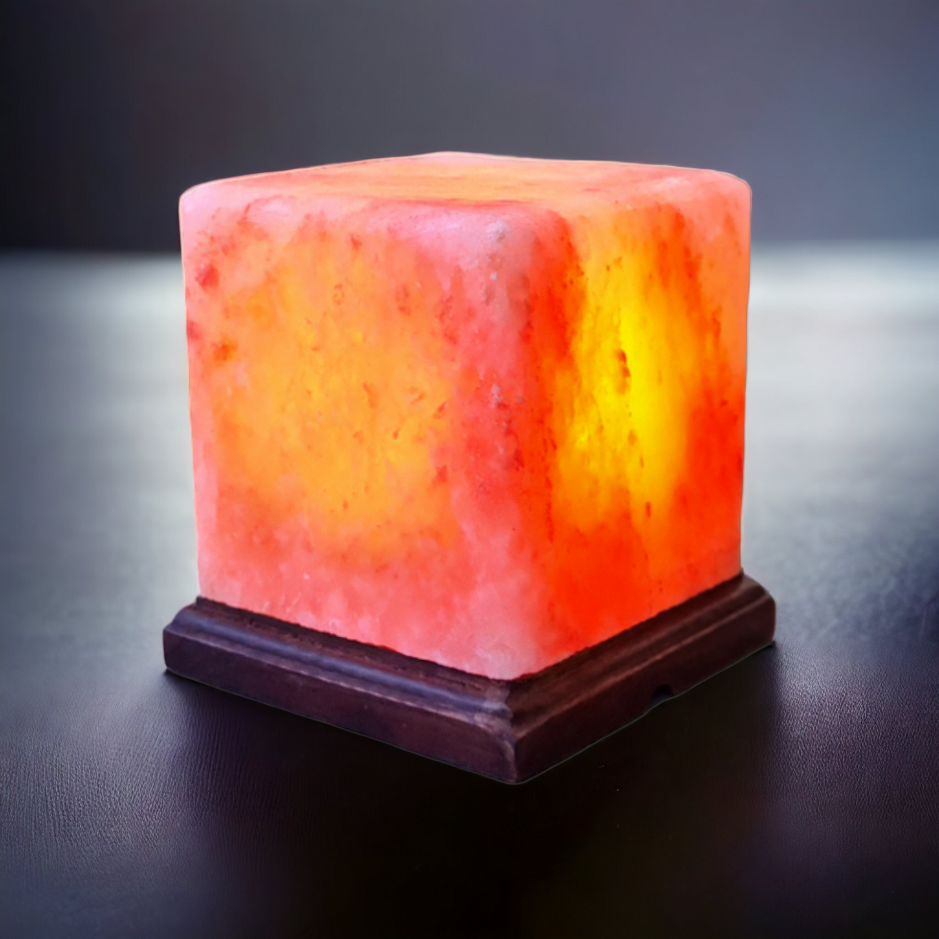 Lampe de sel rose de l'Himalaya : Cube Mini USB, Veilleuse – Saltbay